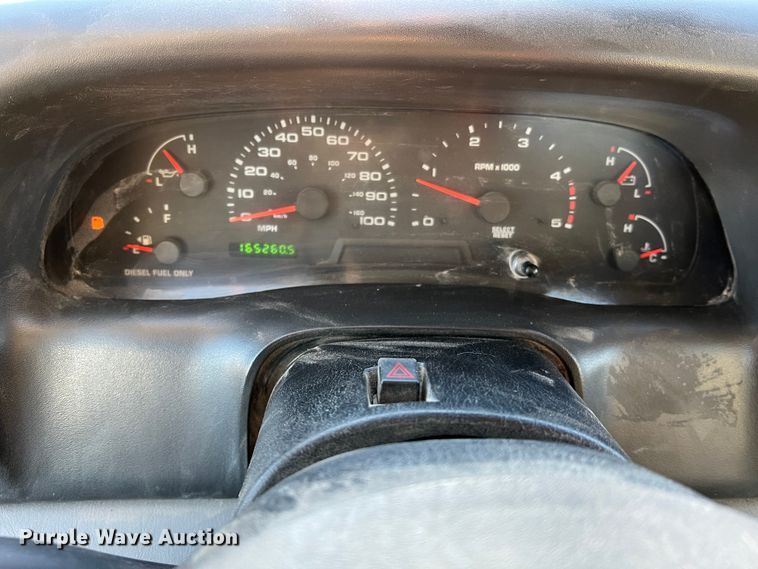 image for item MM9045 2003 Ford F550 Super Duty XL  utility / service truck