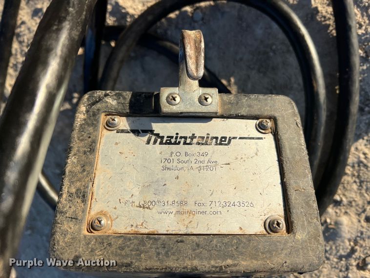 image for item MM9045 2003 Ford F550 Super Duty XL  utility / service truck