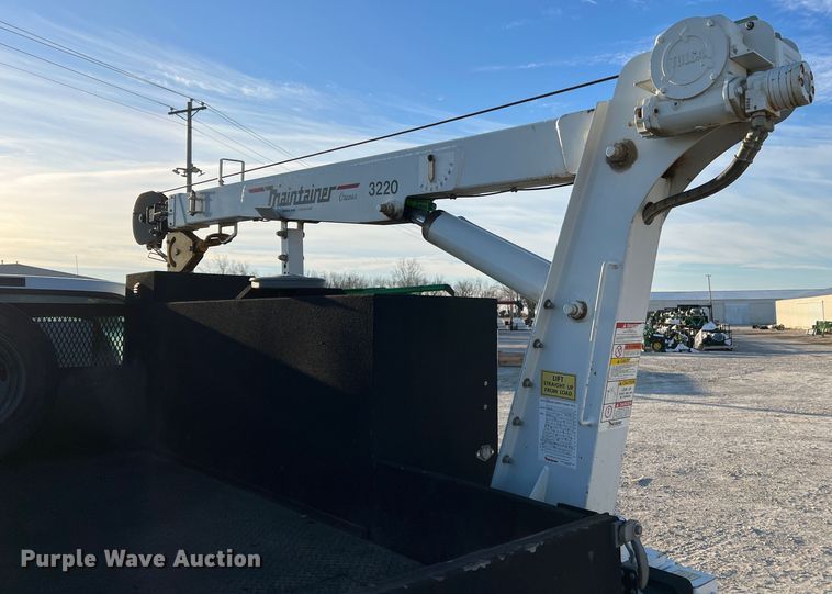 image for item MM9045 2003 Ford F550 Super Duty XL  utility / service truck