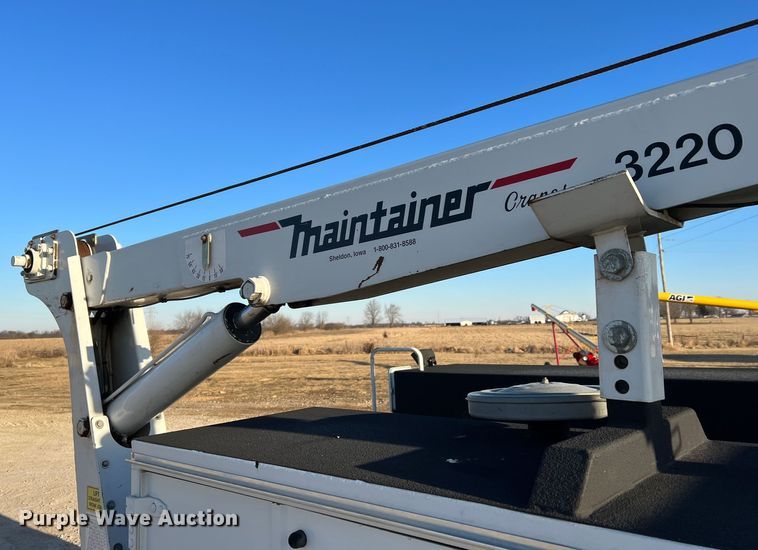 image for item MM9045 2003 Ford F550 Super Duty XL  utility / service truck