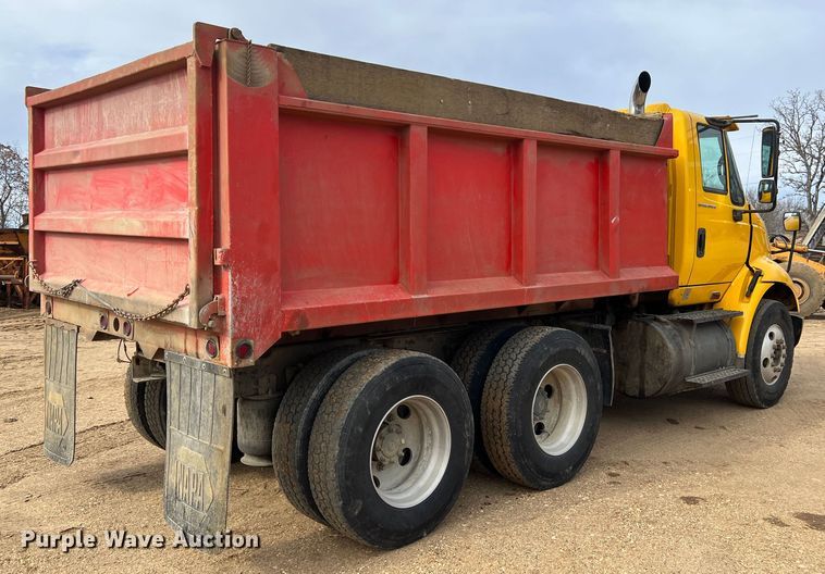 image for item MM9060 2006 International 8600  dump truck