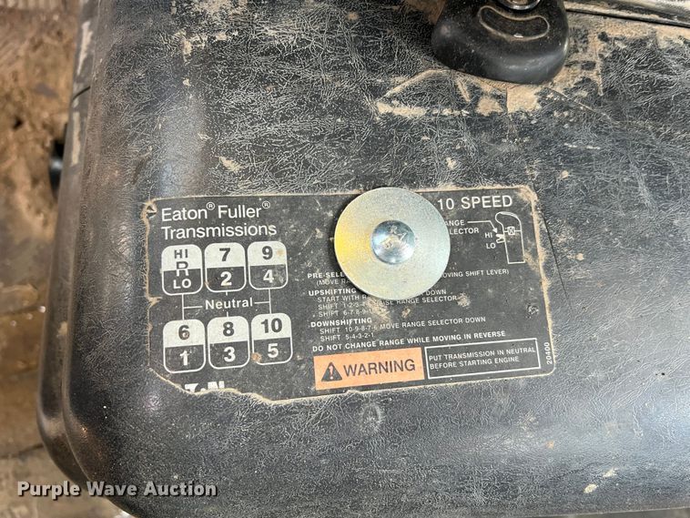 image for item MM9060 2006 International 8600  dump truck