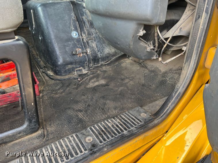 image for item MM9060 2006 International 8600  dump truck