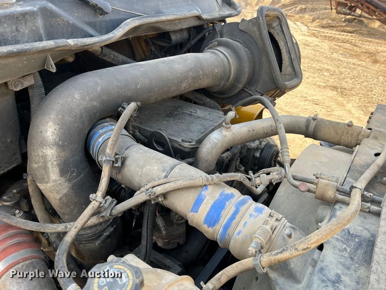 image for item MM9060 2006 International 8600  dump truck