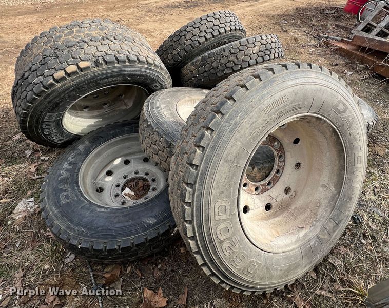 image for item MM9061 (8) tires and wheels