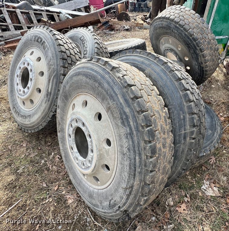 image for item MM9061 (8) tires and wheels