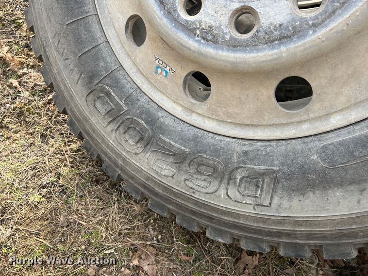 image for item MM9061 (8) tires and wheels