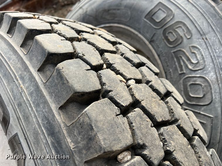 image for item MM9061 (8) tires and wheels