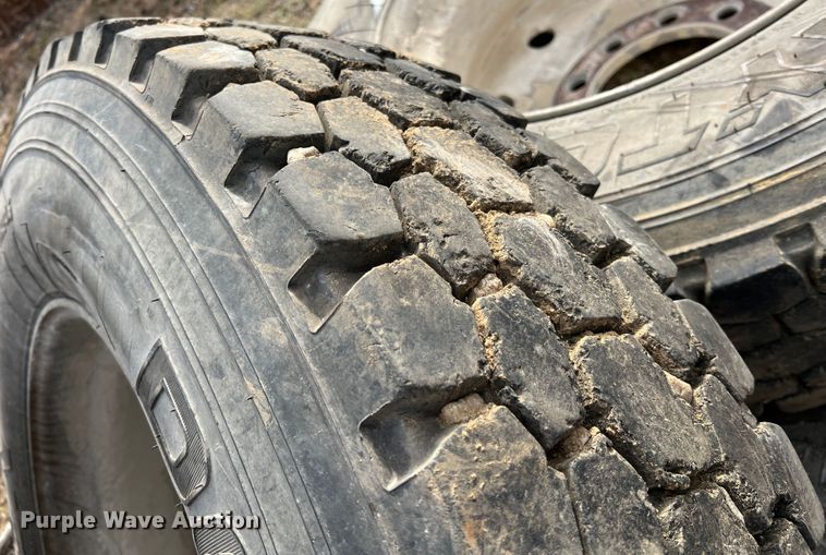 image for item MM9061 (8) tires and wheels