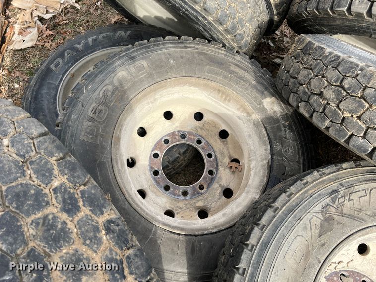 image for item MM9061 (8) tires and wheels