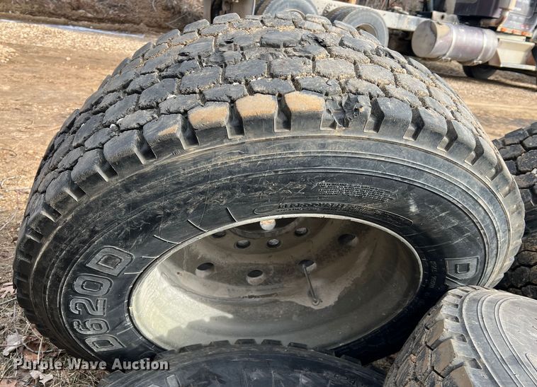 image for item MM9061 (8) tires and wheels