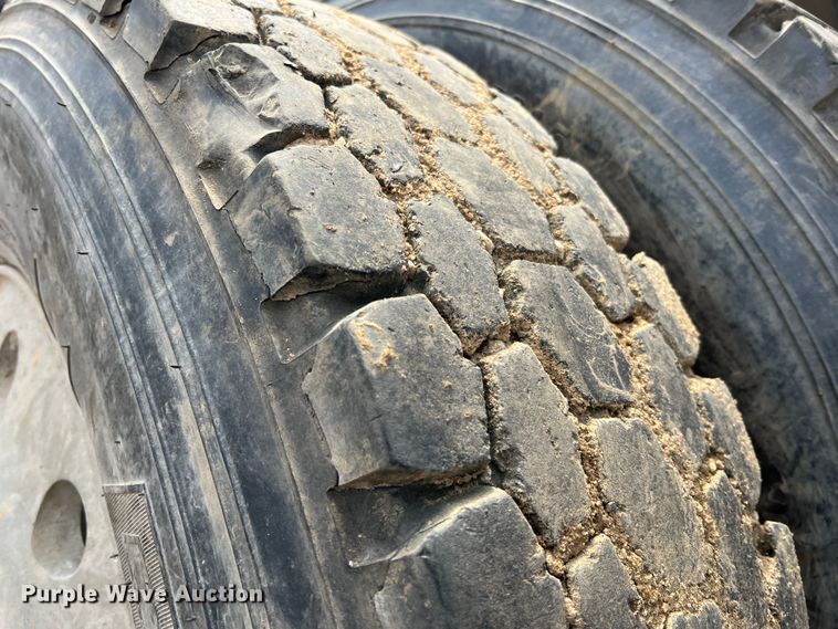 image for item MM9061 (8) tires and wheels