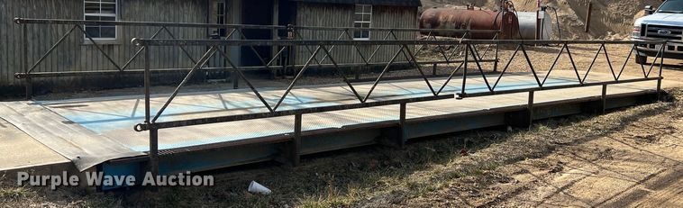 image for item MM9063 Avery Weigh-tronix BMS3510-70T  truck scale