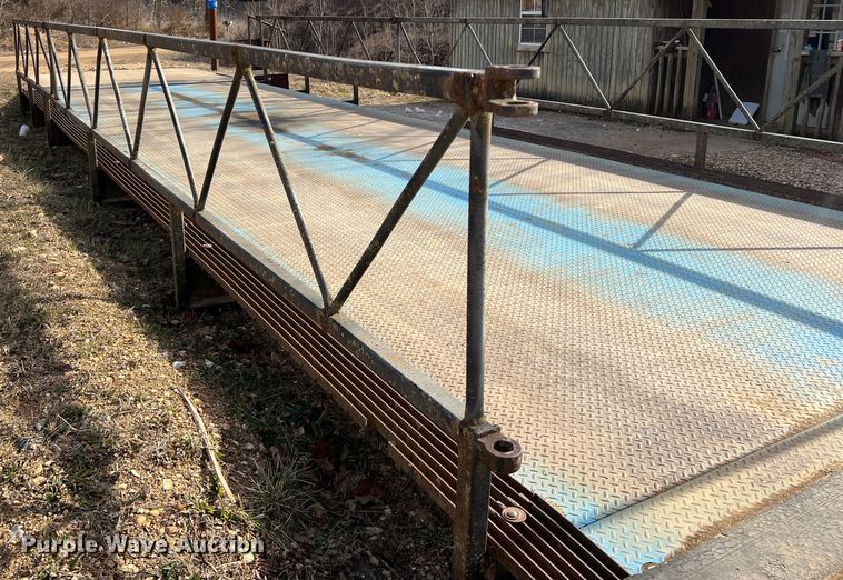 image for item MM9063 Avery Weigh-tronix BMS3510-70T  truck scale