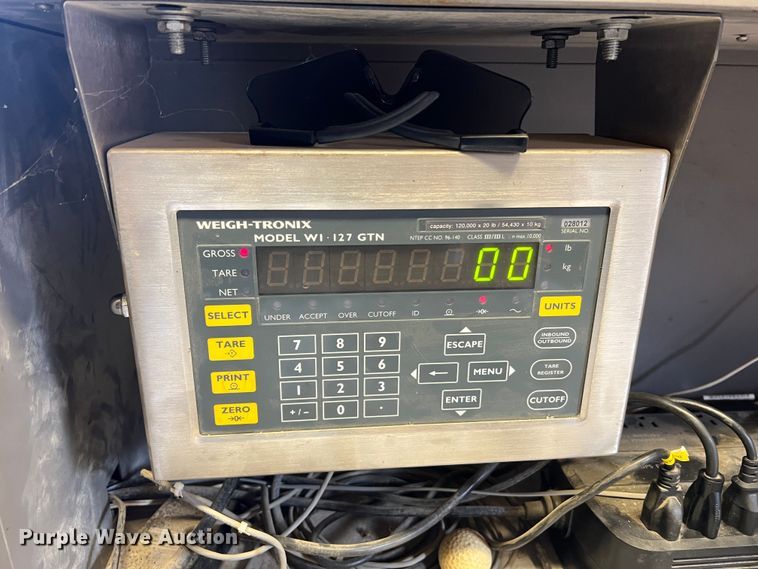 image for item MM9063 Avery Weigh-tronix BMS3510-70T  truck scale