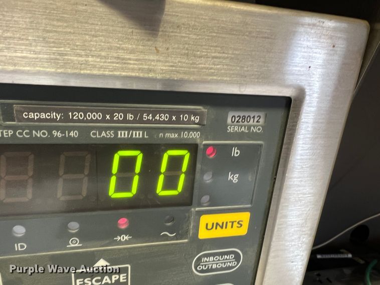 image for item MM9063 Avery Weigh-tronix BMS3510-70T  truck scale