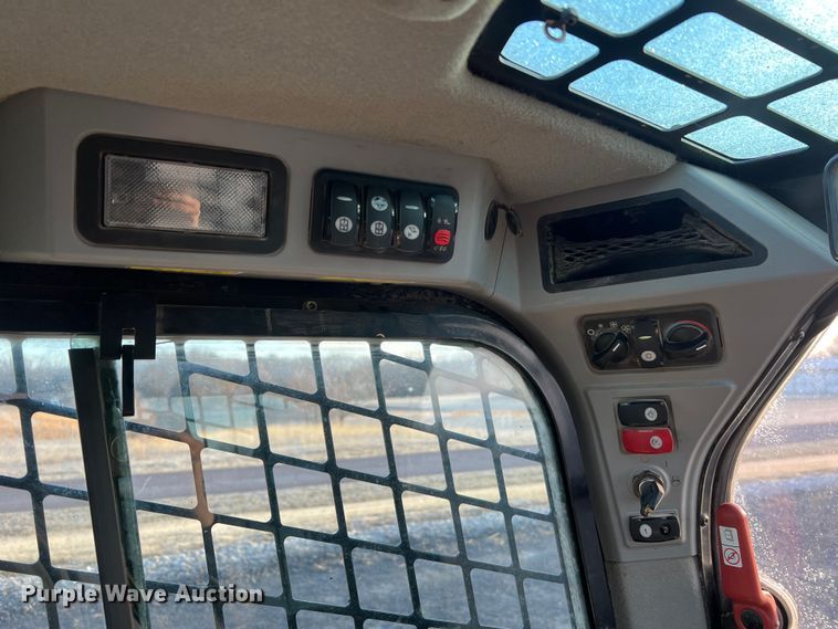 image for item MM9064 2019 Caterpillar 289D  tracked skid steer loader