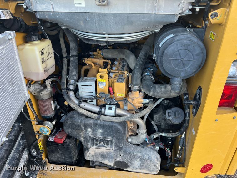 image for item MM9064 2019 Caterpillar 289D  tracked skid steer loader