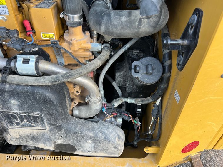 image for item MM9064 2019 Caterpillar 289D  tracked skid steer loader