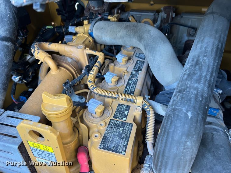 image for item MM9064 2019 Caterpillar 289D  tracked skid steer loader