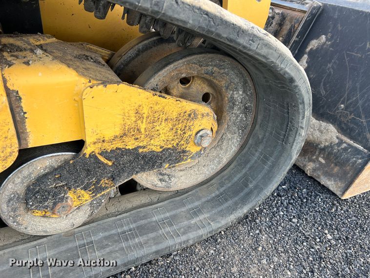 image for item MM9064 2019 Caterpillar 289D  tracked skid steer loader