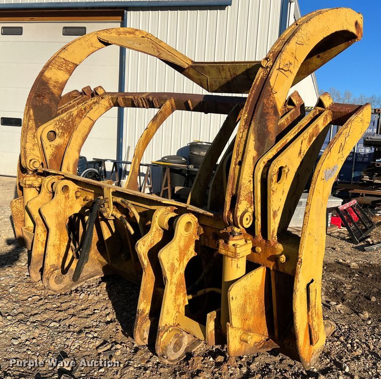 image for item MM9065 Fleco  dozer brush grapple