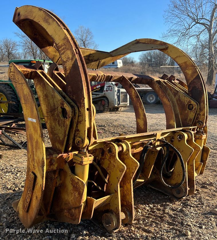 image for item MM9065 Fleco  dozer brush grapple