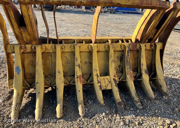 image for item MM9065 Fleco  dozer brush grapple