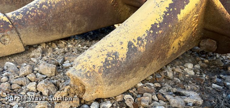 image for item MM9065 Fleco  dozer brush grapple