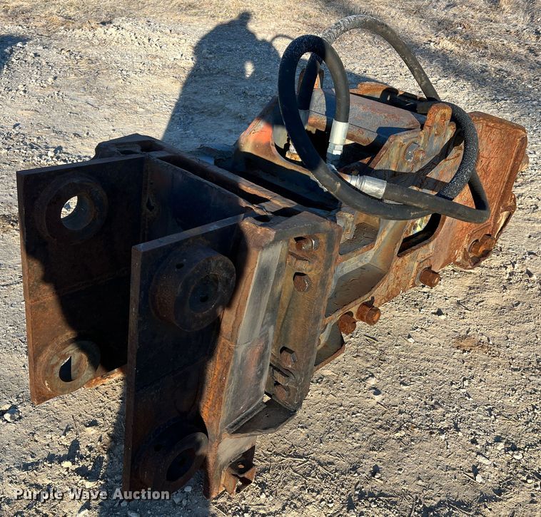 image for item MM9066 Breaker