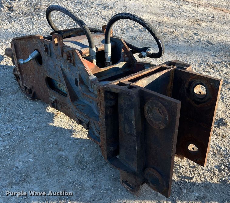 image for item MM9066 Breaker