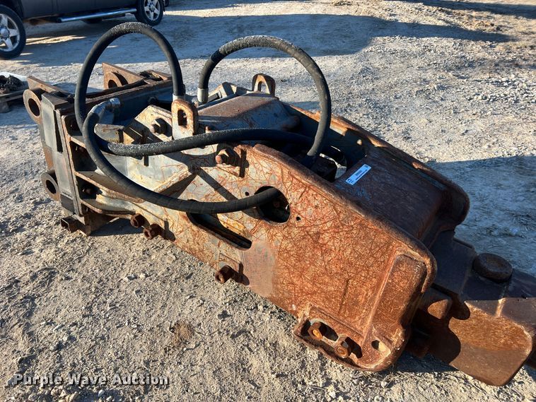 image for item MM9066 Breaker