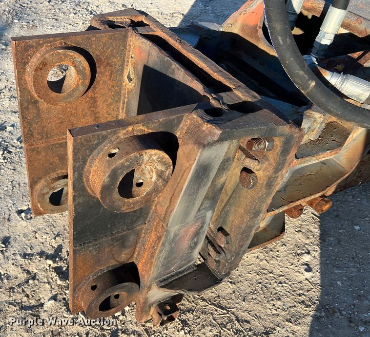 image for item MM9066 Breaker