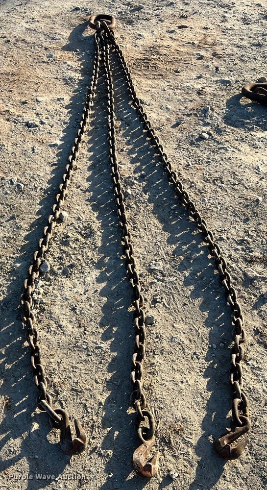 image for item MM9067 (10) rigging chains