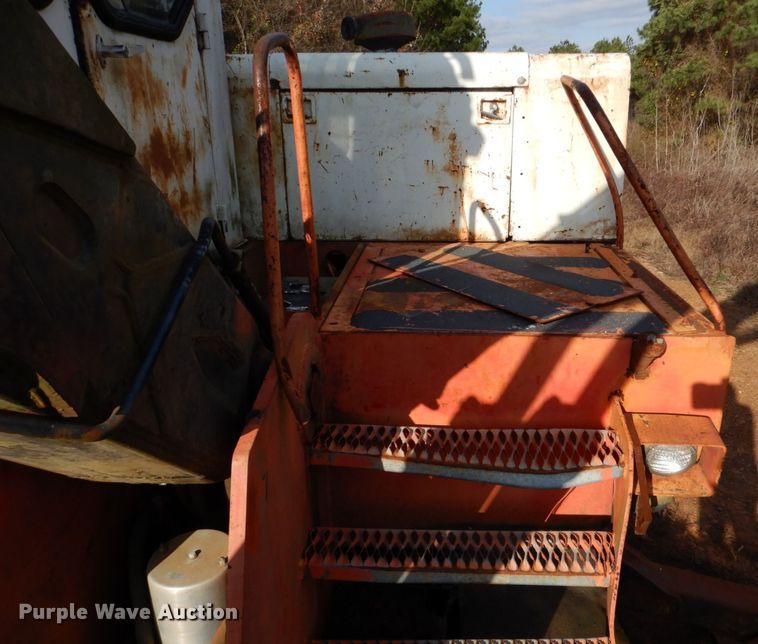 image for item MM9631 Prentice 325  log loader