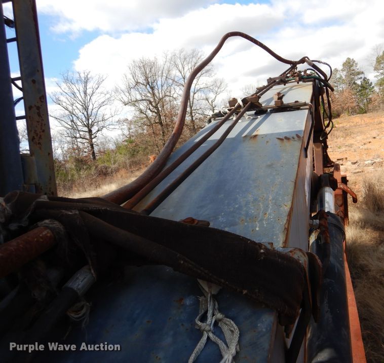 image for item MM9633 Prentice 410E  log loader