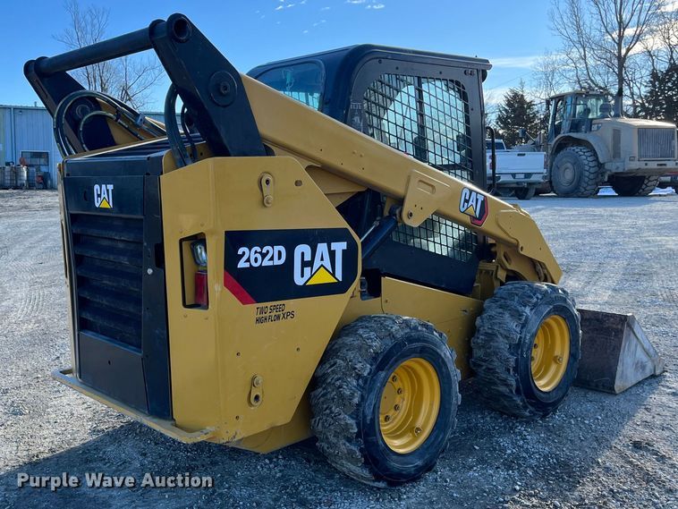 image for item MW9462 2015 Caterpillar 262D  skid steer loader