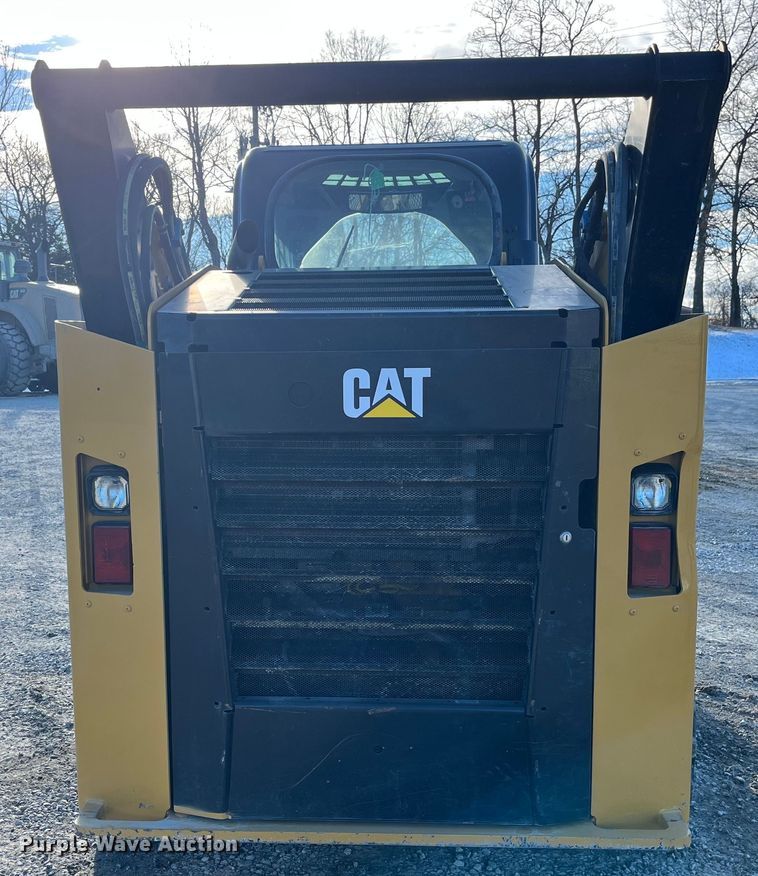 image for item MW9462 2015 Caterpillar 262D  skid steer loader