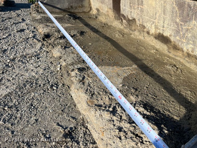 image for item MW9462 2015 Caterpillar 262D  skid steer loader