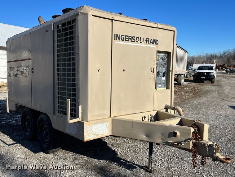 image for item MW9463 Ingersoll Rand 825  air compressor