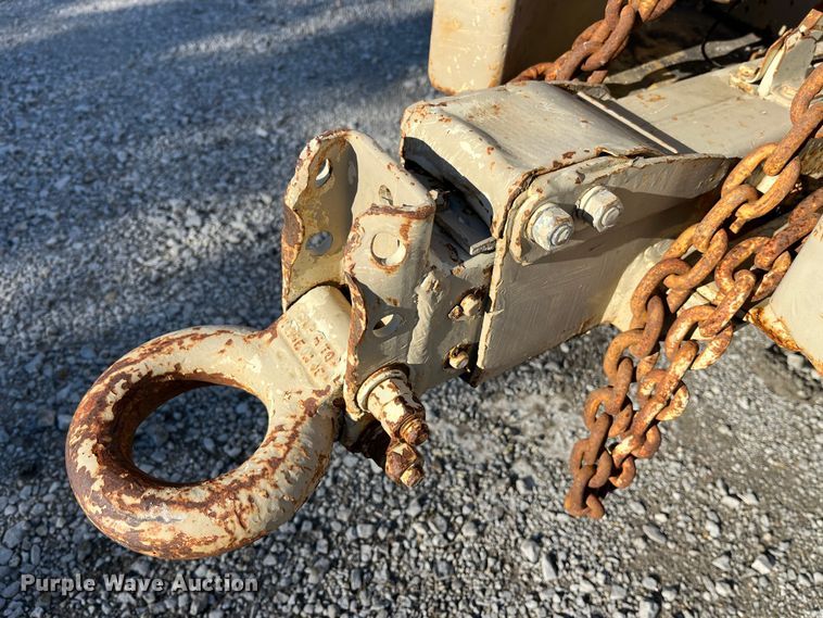 image for item MW9463 Ingersoll Rand 825  air compressor