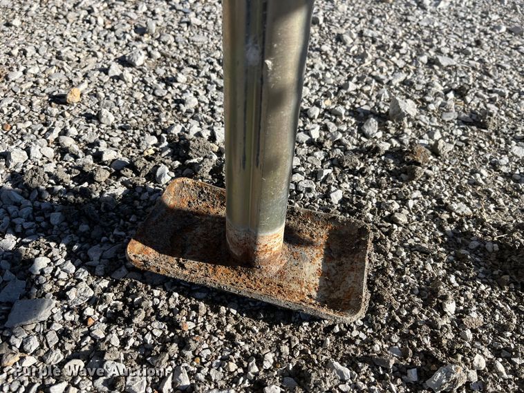 image for item MW9463 Ingersoll Rand 825  air compressor