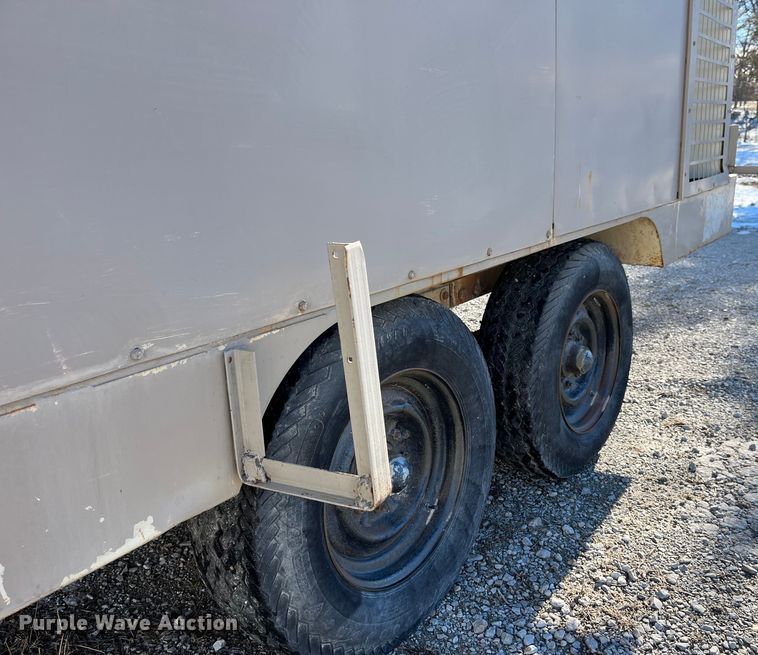 image for item MW9463 Ingersoll Rand 825  air compressor