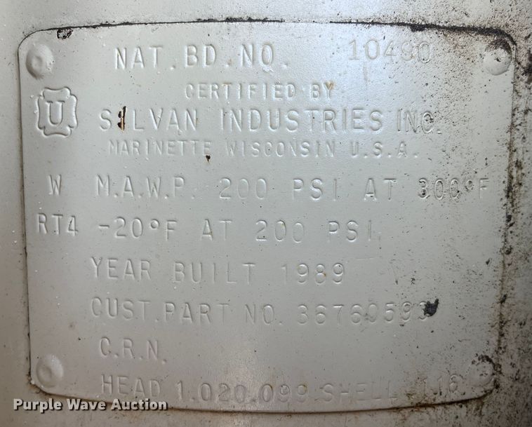 image for item MW9463 Ingersoll Rand 825  air compressor