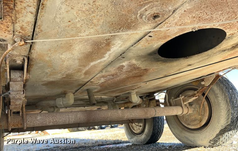 image for item MW9463 Ingersoll Rand 825  air compressor