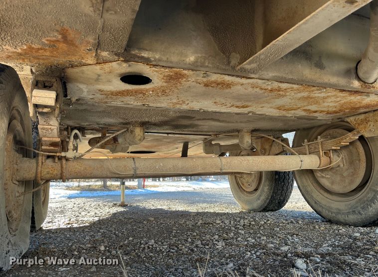 image for item MW9463 Ingersoll Rand 825  air compressor