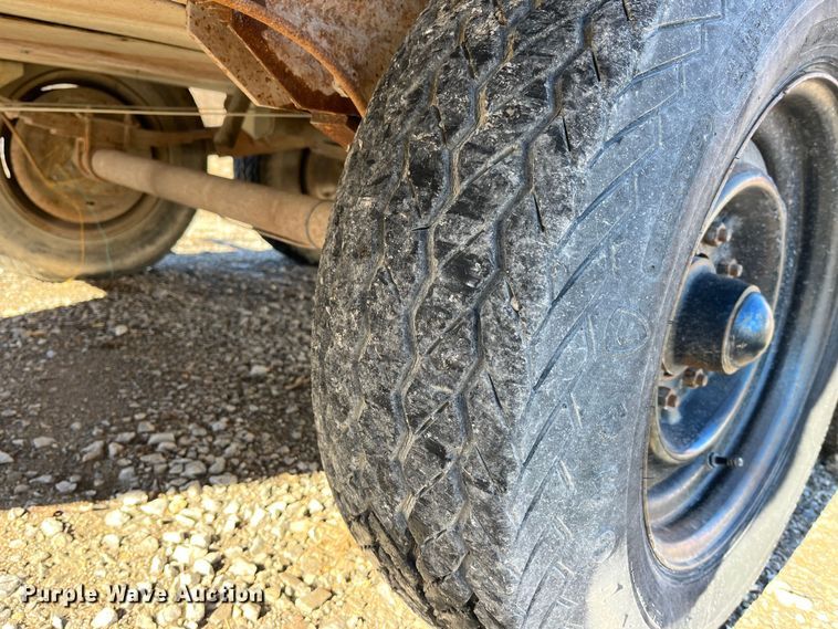 image for item MW9463 Ingersoll Rand 825  air compressor