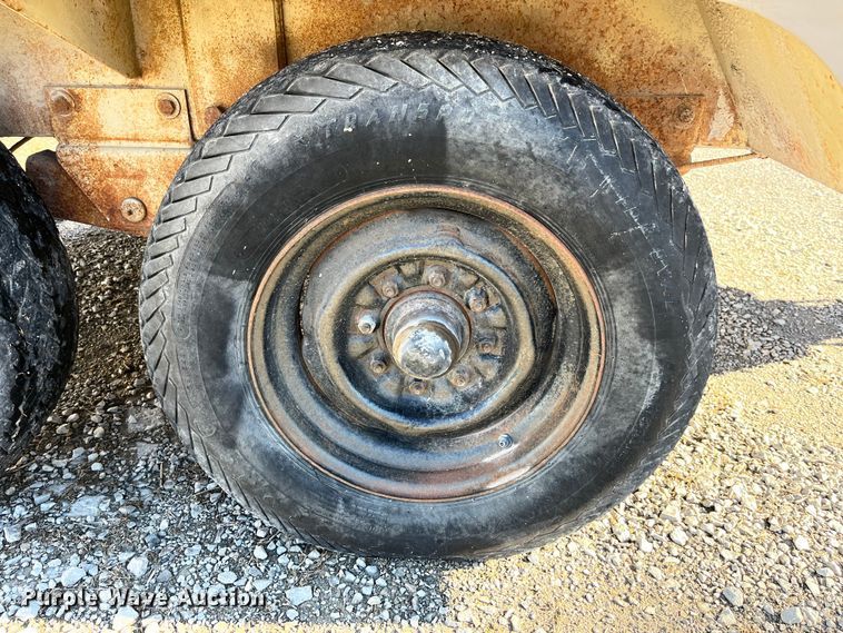 image for item MW9463 Ingersoll Rand 825  air compressor