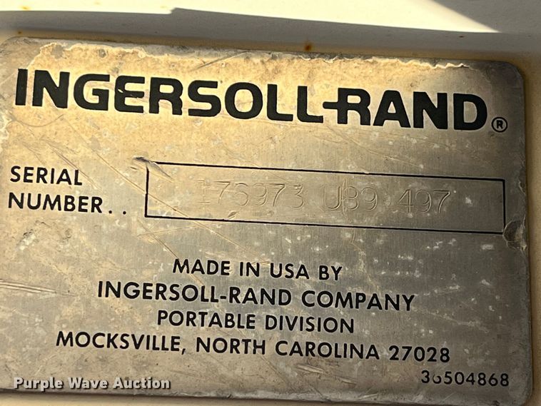 image for item MW9463 Ingersoll Rand 825  air compressor