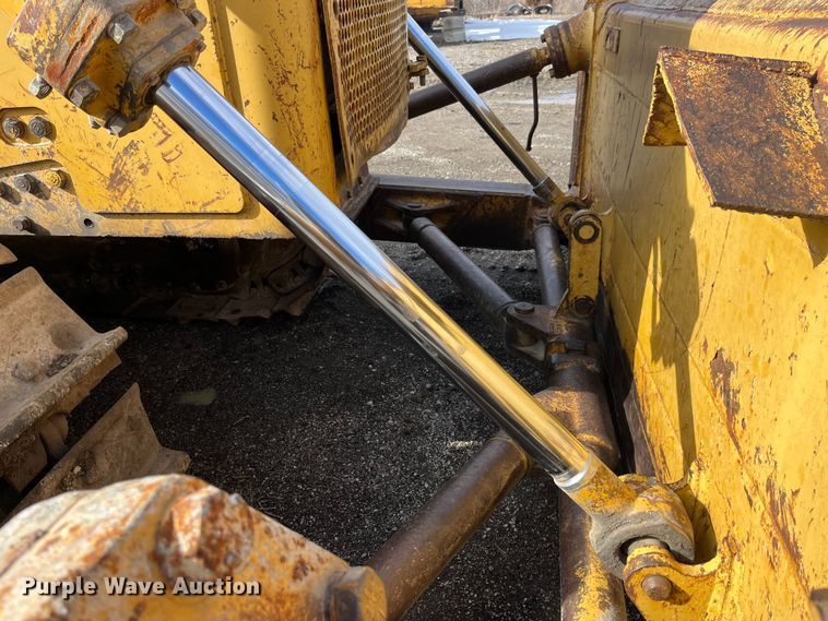 image for item MW9464 Caterpillar D9H  dozer